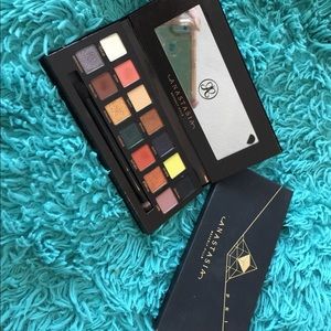 Anastasia Beverly Hills Prism Eye Shadow Palette